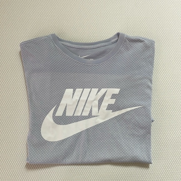 Men’s Blue/White Nike T-shirt - Picture 1 of 3